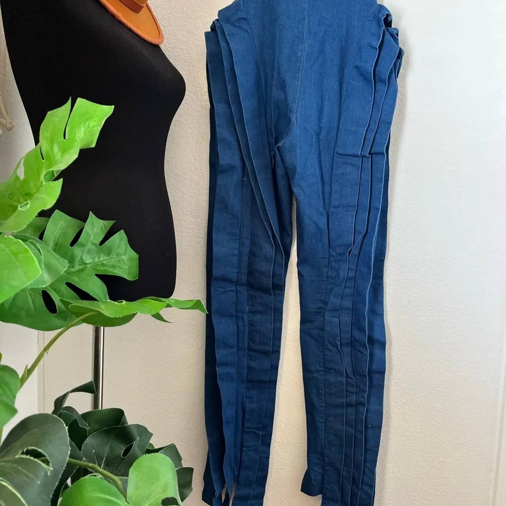 GREYSCALE stretch super high waisted ruffle jean! Sz S - Picture 8 of 8